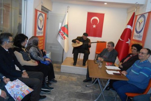 EMİRDAĞLILAR VAKFINDA ŞİİR VE TÜRKÜ ETKİNLİĞİ YAPILDI