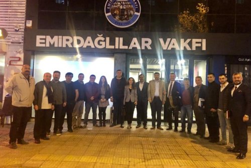 EMİRDAĞLILAR VAKFI YÖNETİM KURULU YENİ HİZMET BİNASINDA TOPLANDI