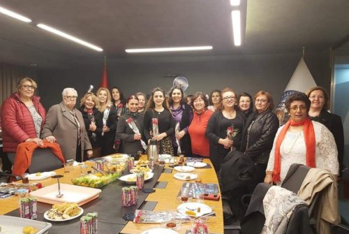 8 MART DÜNYA KADINLAR GÜNÜ