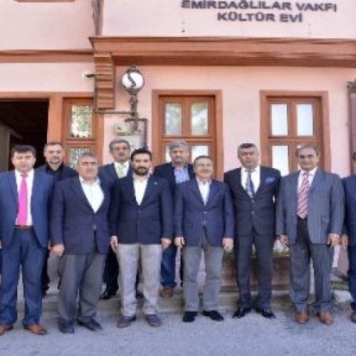 TEPEBAŞI BELEDİYE BAŞKANI ATAÇ KÜLTÜR EVİNDE EMİRDAĞLILARLA BULUŞTU