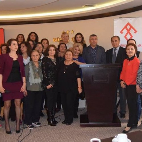 EMİRDAĞLILAR VAKFINDA TOPUK SESLERİ
