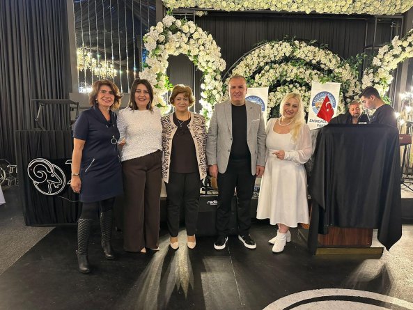 Emirdağlılar Vakfı Öğretmenler Gününü Kutladı